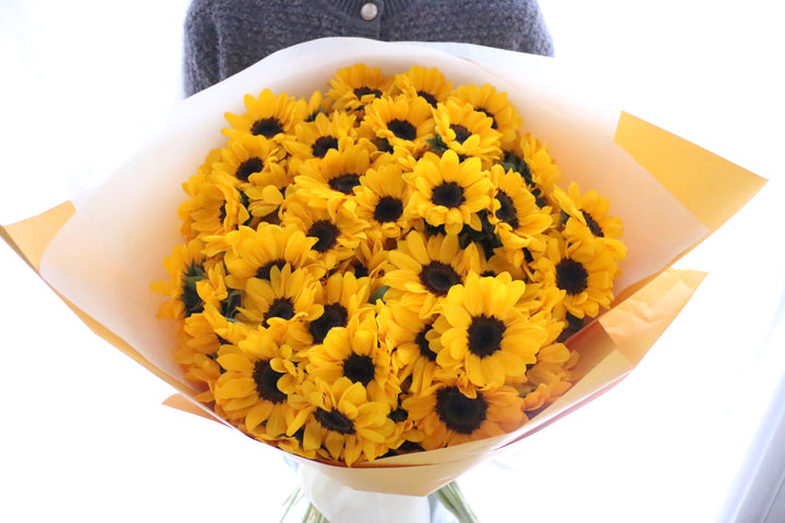 ひまわりの花束（88本）