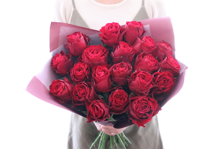 20本の赤いバラの花束-真心あるのみ