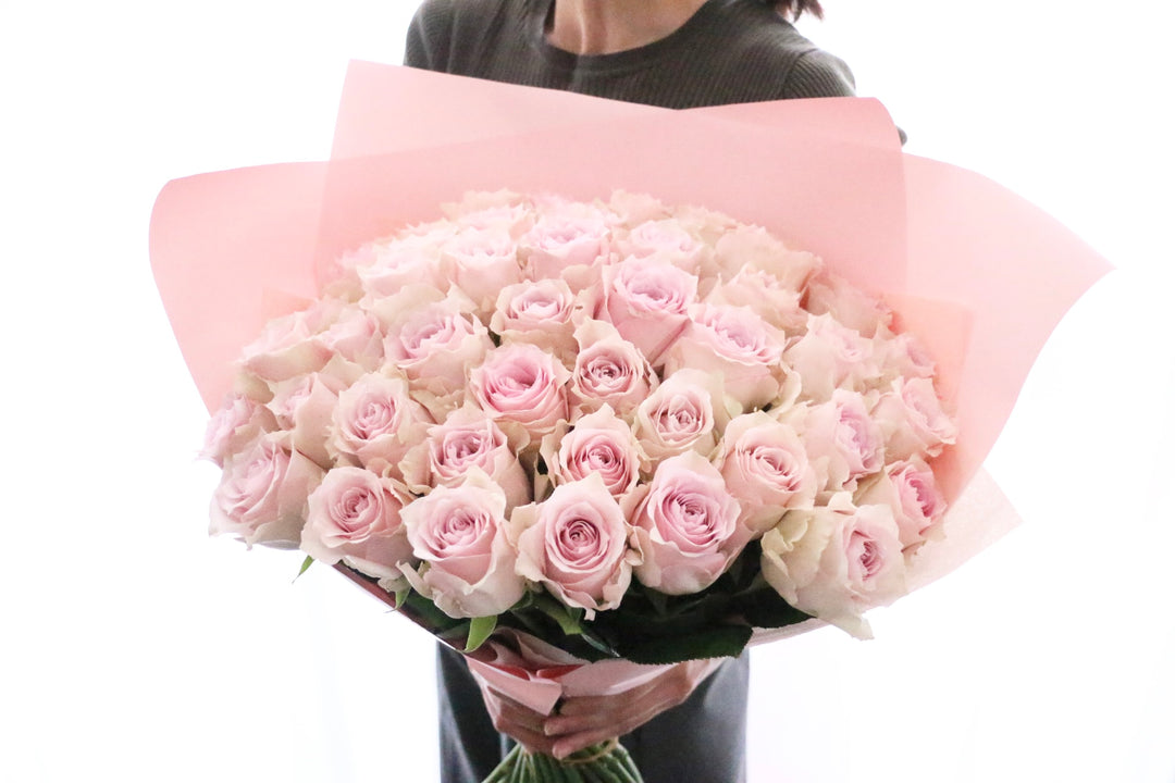 44本のピンク色のバラの花束-変わらぬ愛