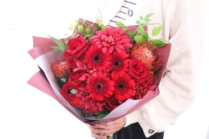 赤色の花束 10,000円