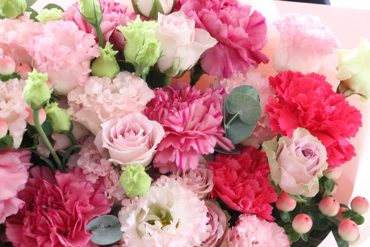ピンク系の花束 15,000円