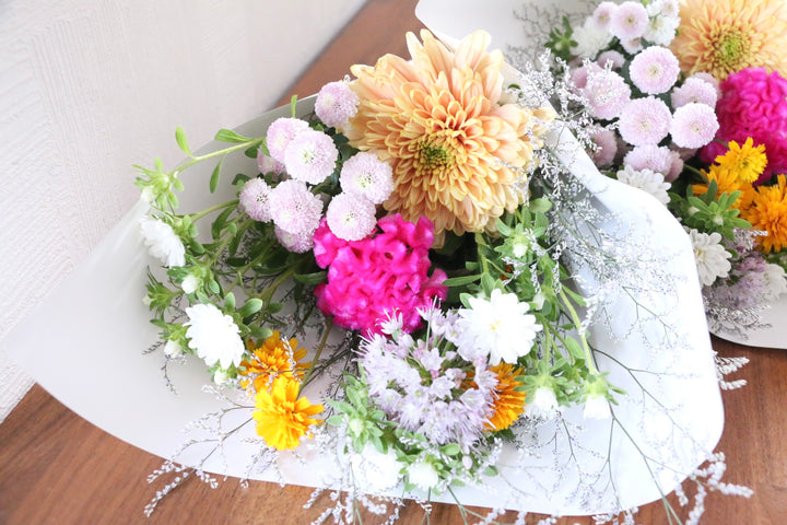 【供花】白・黄色・ピンクのお供え花束　1対（2束セット）5,000円