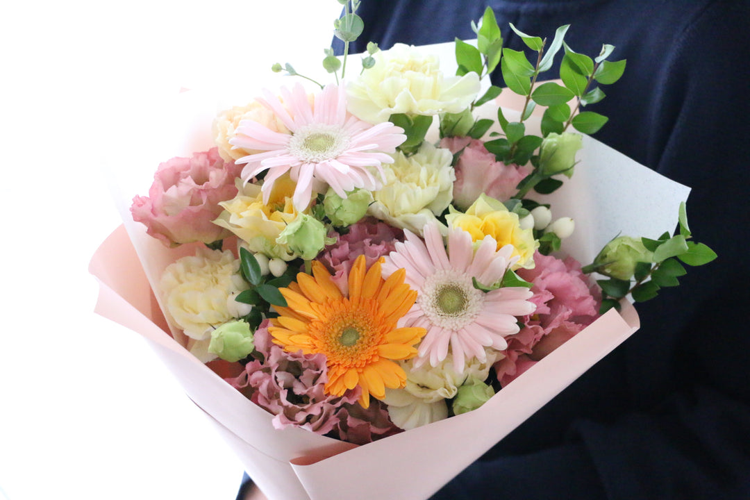 ピンク・黄色の花束  7,000円