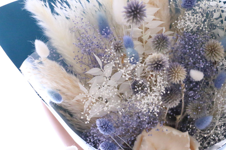 青系のドライフラワーの花束 Lサイズ　8,000円
