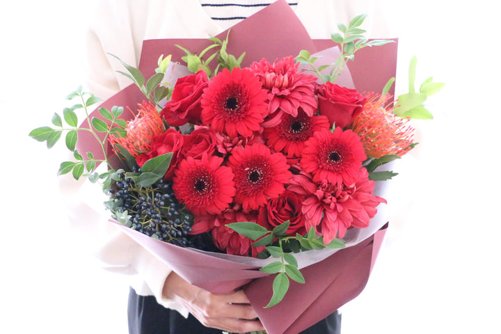 赤色の花束 12,000円