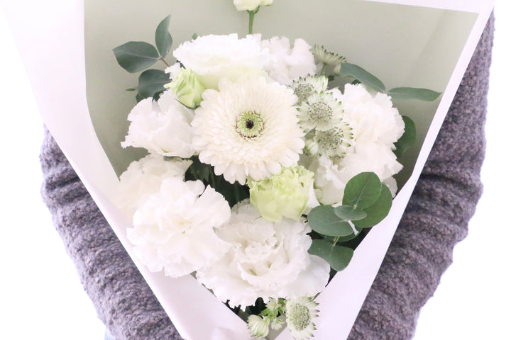 【供花】白色・グリーンのお供え花束 4,000円