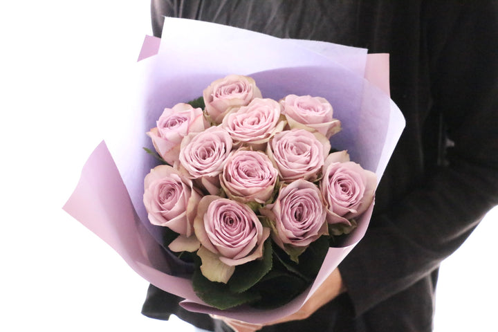 紫色のバラの花束（11本）-最愛