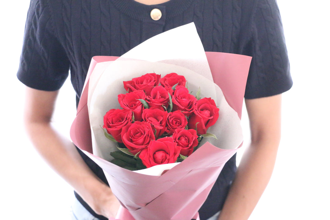 【プロポーズ】12本の赤いバラの花束（ダズンローズ）-私の妻になってください