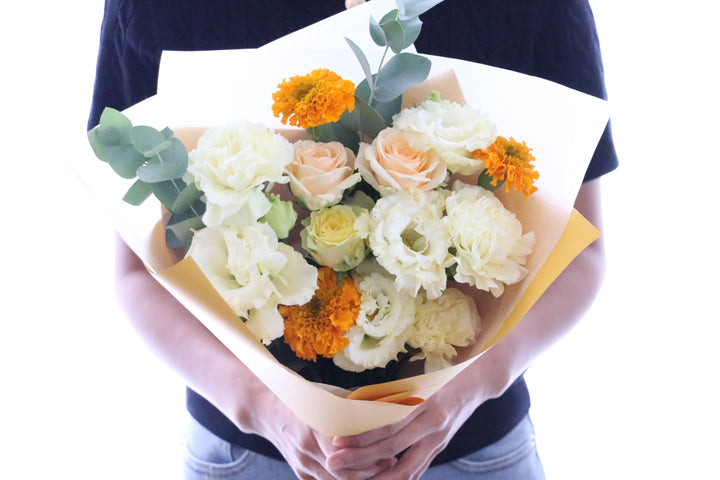 黄色・オレンジ色の花束 5,000円
