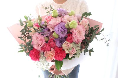 紫・ピンクの花束 15,000円