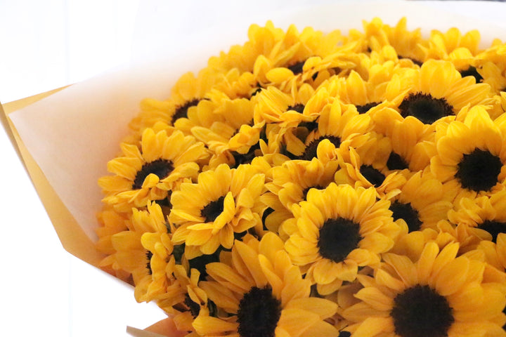 ひまわりの花束（101本）-これ以上ないほど愛しています
