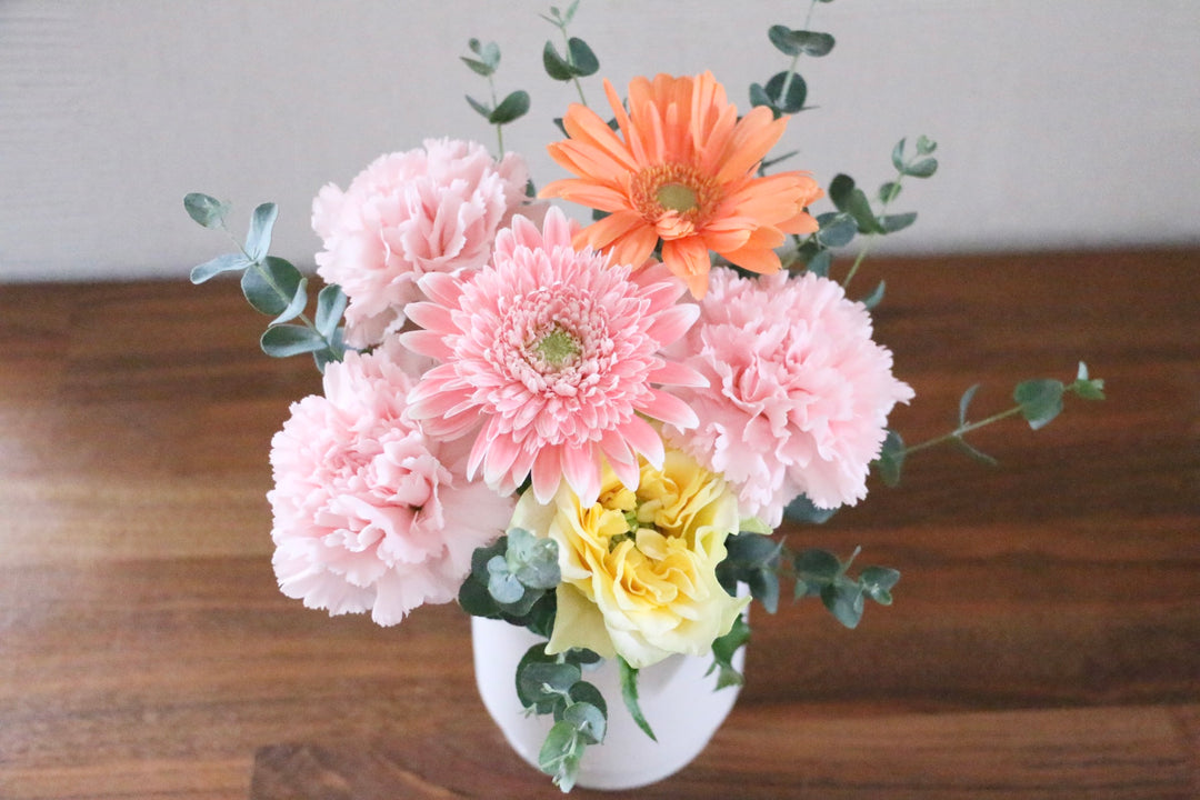 ピンク・黄色のアレンジメント  3,000円