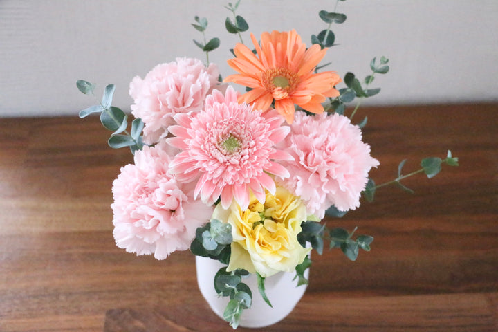 ピンク・黄色のアレンジメント  3,000円