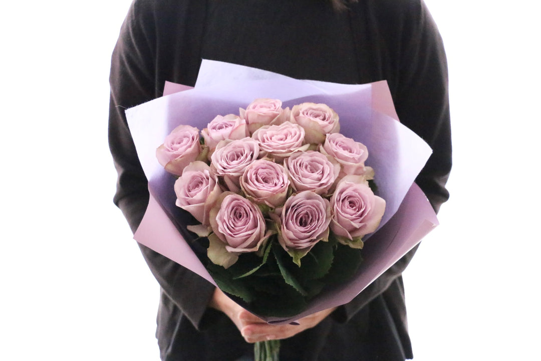 紫色のバラの花束（13本）-永遠の友情