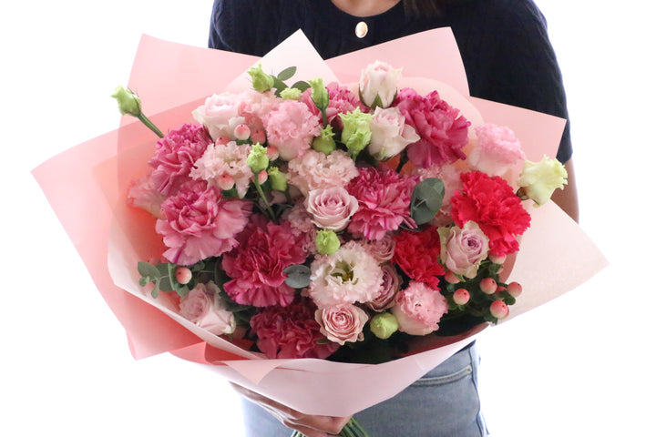 ピンク系の花束 15,000円