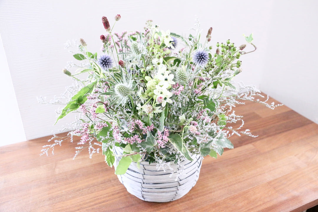 草花系アレンジメント 8,000円