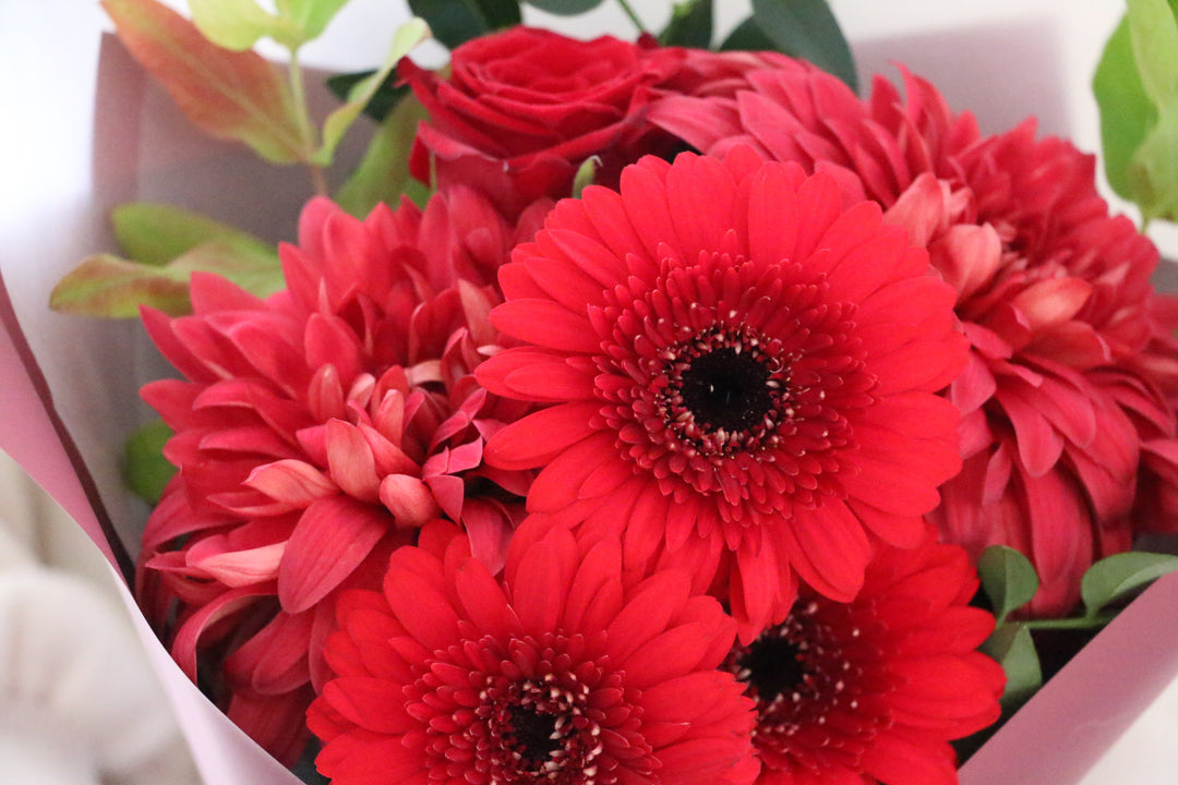 赤色の花束 3,000円