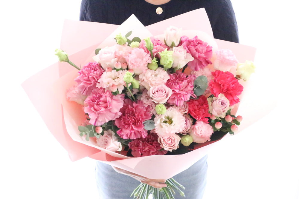 ピンク系の花束 15,000円