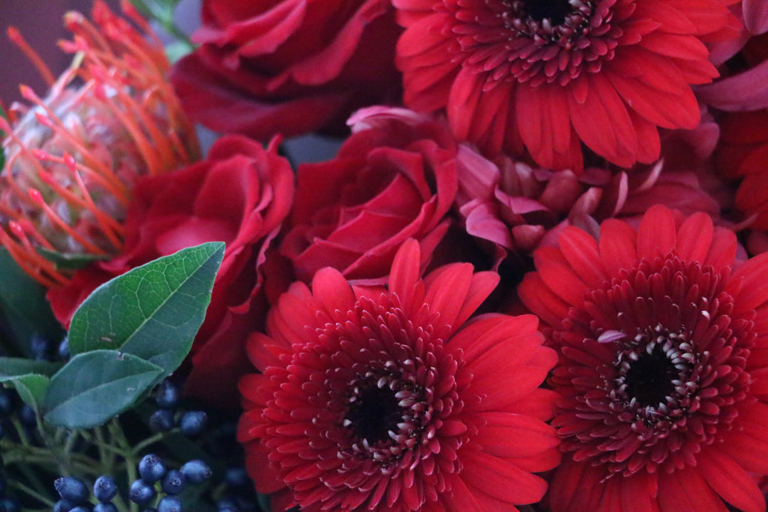 赤色の花束 12,000円