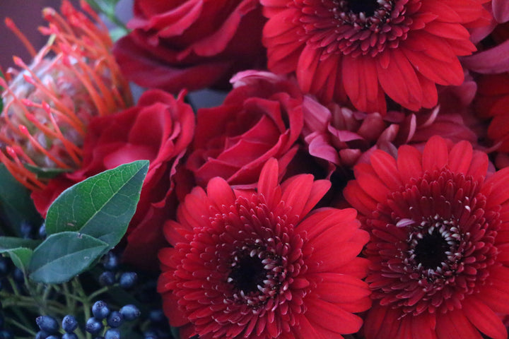 赤色の花束 12,000円