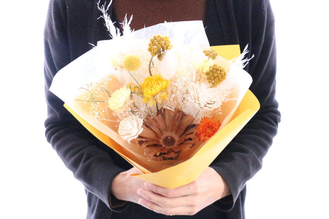 黄色のドライフラワーの花束 Sサイズ　3,000円