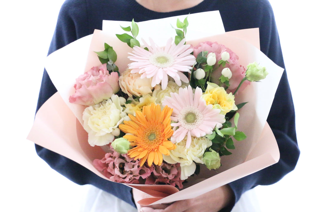 ピンク・黄色の花束  6,000円