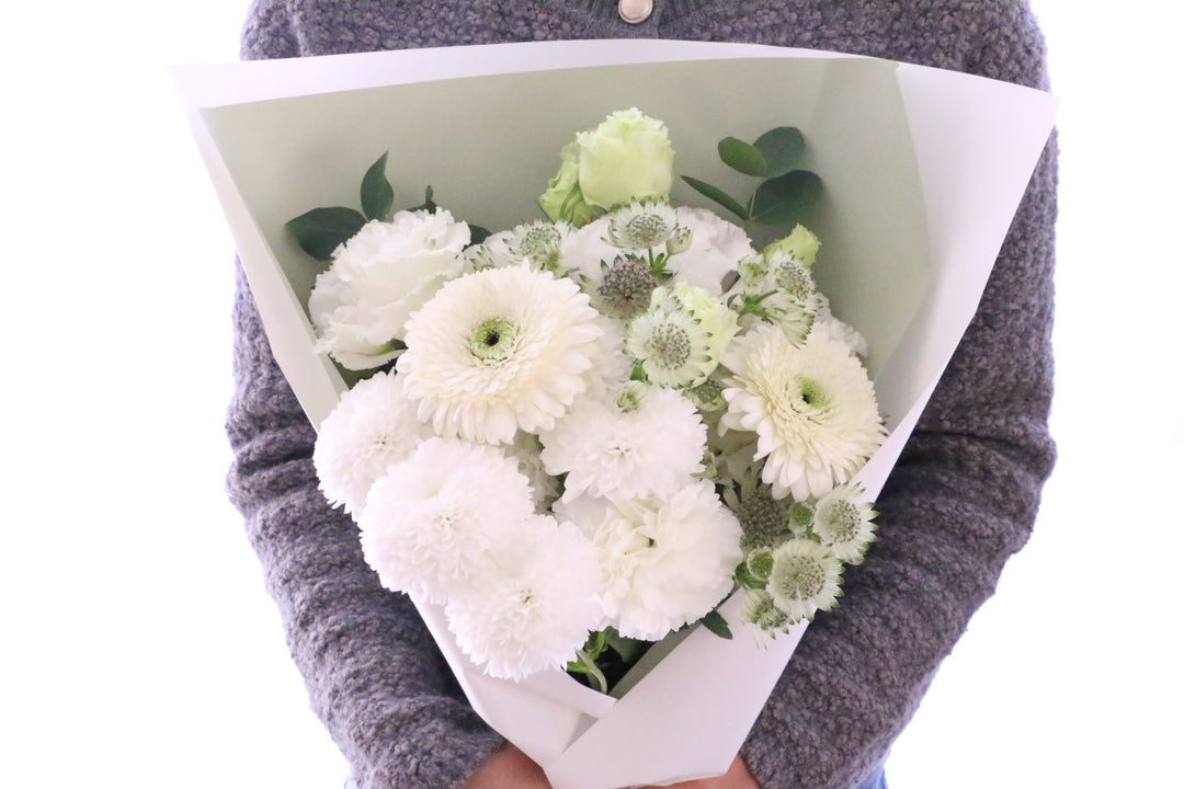 【供花】白色・グリーンのお供え花束 5,000円