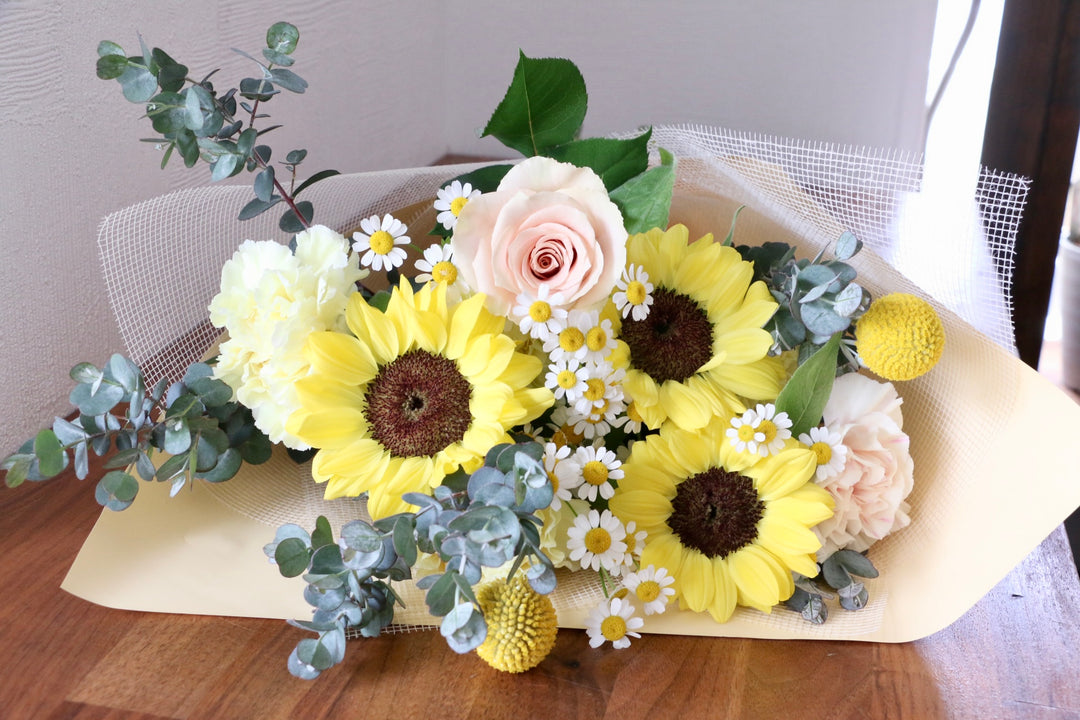 黄色のひまわりの花束 Mサイズ
