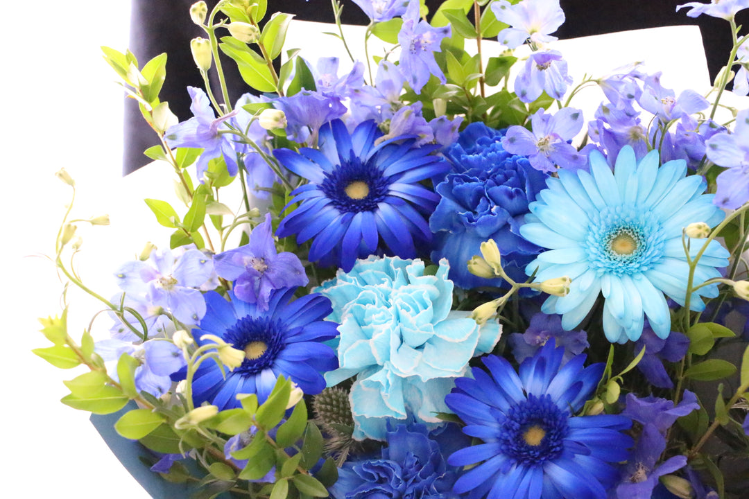 水色・青・白の花束 8,000円
