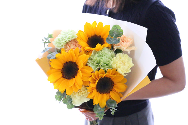 ひまわり入りの花束 4,000円