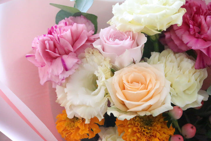 ピンク・黄色の花束  5,000円
