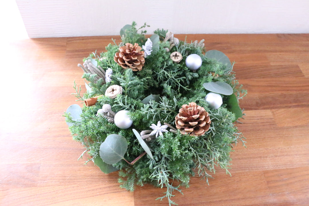 フレッシュクリスマスリース 生花 シルバー Sサイズ