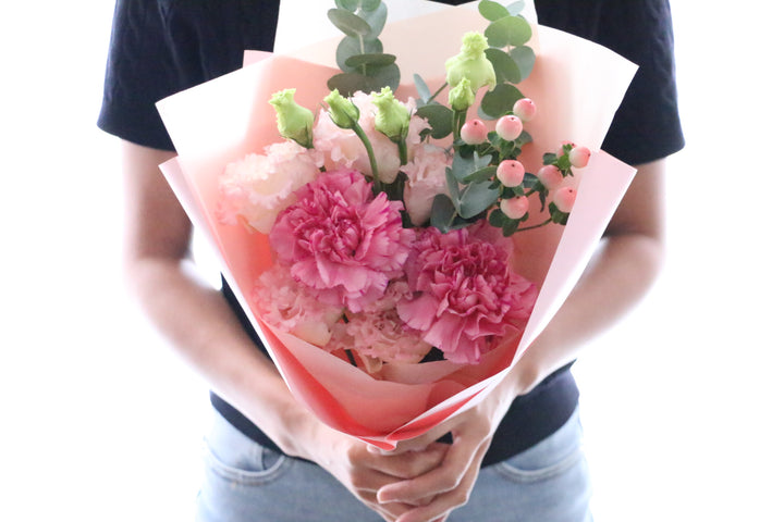 ピンク系の花束 3,000円