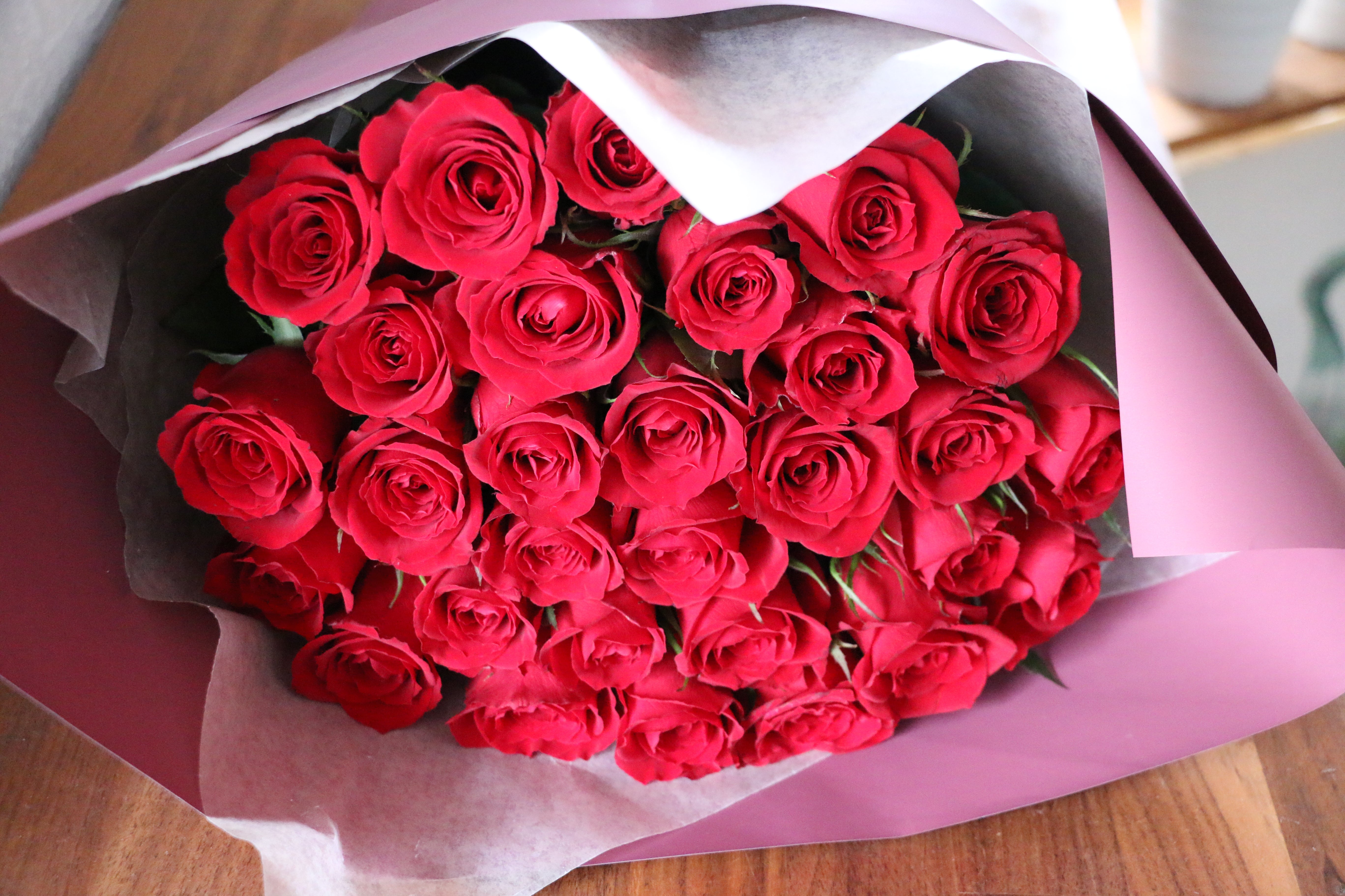 ハンドメイド：薔薇の花束【現品】1580円 バラの花束12本 | 第一園芸/ダイイチエンゲイ | 三越伊勢丹